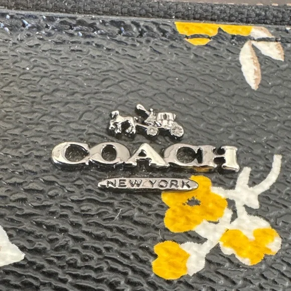 Coach Mini Skinny Id Case in Prairie Print - Picture 3 of 6